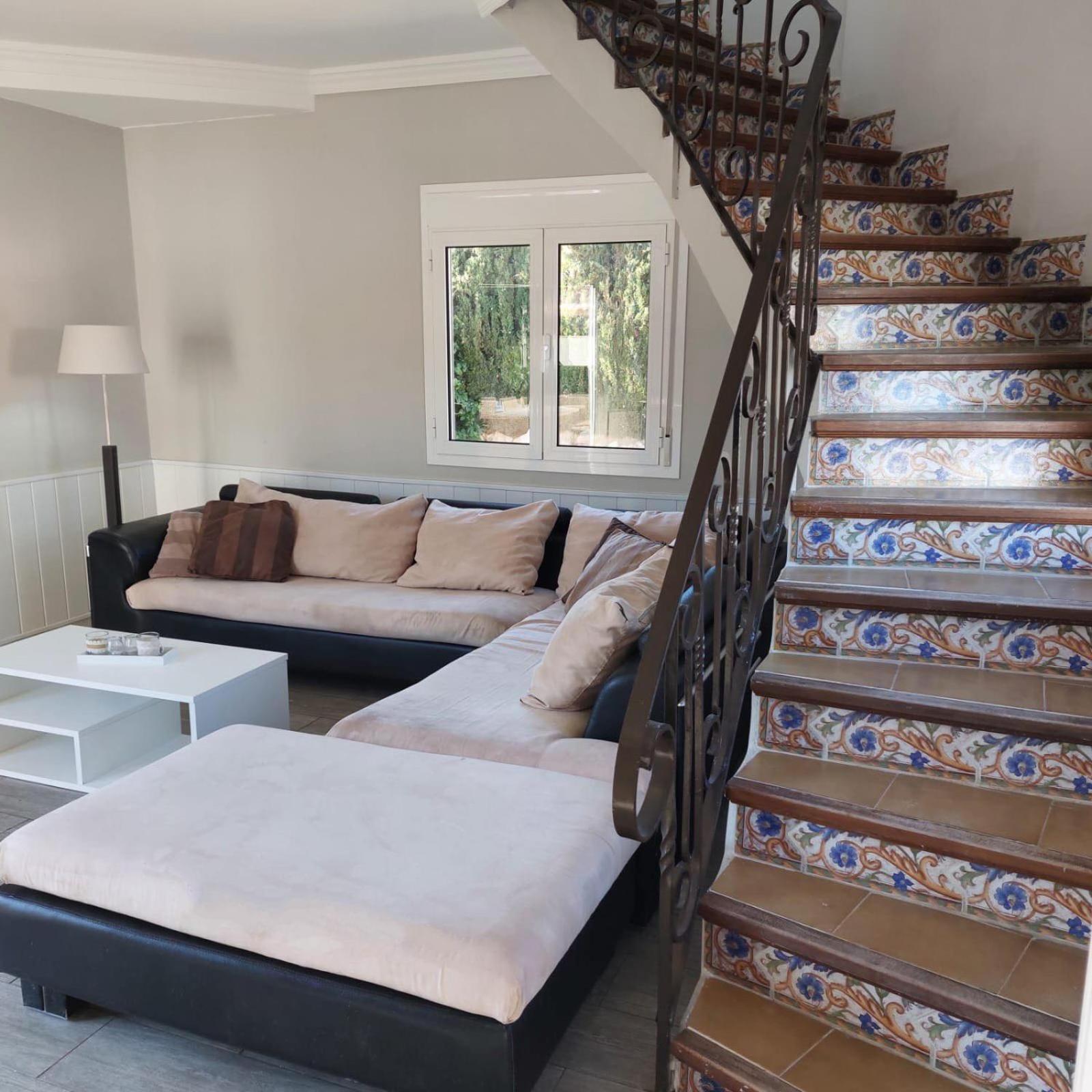 Villa Voor 8 Personen Met Zwembad 칼라파트 외부 사진